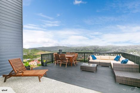 Photo of property in 67 Erlestoke Crescent, Churton Park, Wellington, 6037