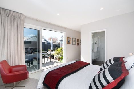 Photo of property in 5a Guthrie Road, Havelock North, 4130