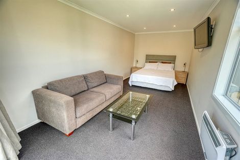 Photo of property in 42 Koe Street, Moana, 7872