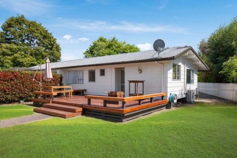 Photo of property in 13 Candu Lane, Kinloch, Taupo, 3377