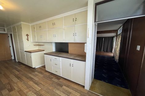 Photo of property in 12 Brains Road, Kelston, Auckland, 0602