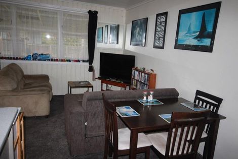 Photo of property in 75 Robinson Avenue, Holdens Bay, Rotorua, 3010