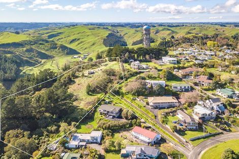 Photo of property in 21 Bastia Avenue, Bastia Hill, Wanganui, 4500