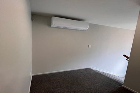 Photo of property in 17b Knox Road, Swanson, Auckland, 0612