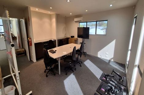 Photo of property in 8 Joyce Adams Place, Waimauku, 0883