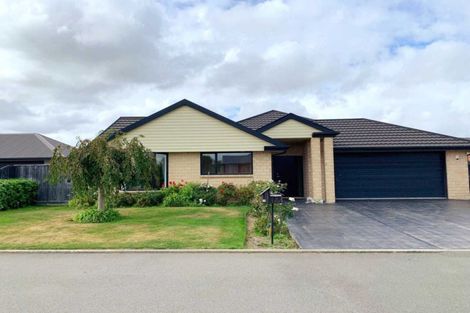 Photo of property in 73 Heathridge Place, Lincoln, 7608