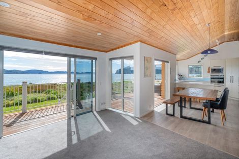 Photo of property in 85 Captain Cook Road, Cooks Beach, Whitianga, 3591