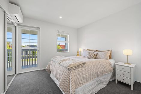 Photo of property in 2/42 Woodville Street, Edgeware, Christchurch, 8013