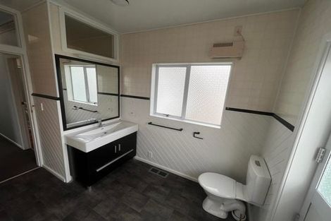 Photo of property in 1118 Fergusson Drive, Clouston Park, Upper Hutt, 5018