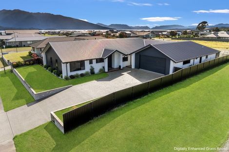 Photo of property in 4 Acheron Way, Te Anau, 9600