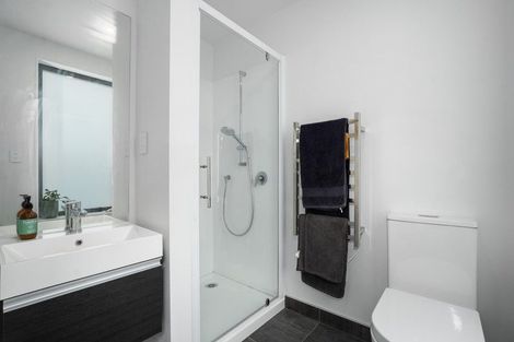 Photo of property in 175c Sutherland Road, Lyall Bay, Wellington, 6022