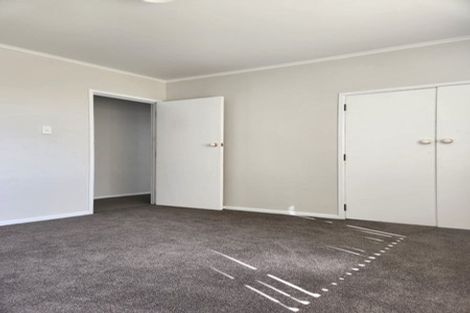 Photo of property in 1 Margan Place, Red Hill, Papakura, 2110