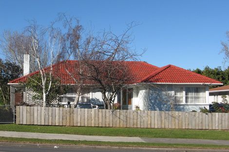 Photo of property in 102 Mahia Road, Manurewa, Auckland, 2102