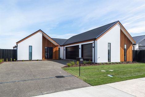 Photo of property in 25 Hotere Street, Rangiora, 7400