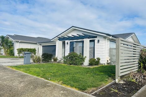 Photo of property in 38 Gum Spear Road, Takanini, 2112