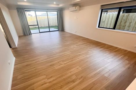 Photo of property in 8 Korokio Lane, Halswell, Christchurch, 8025