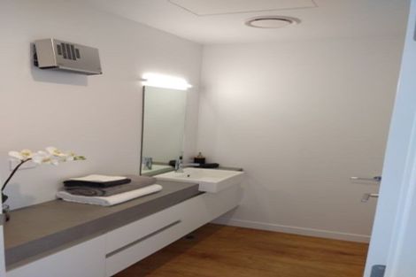 Photo of property in 2/129 Maidstone Road, Ilam, Christchurch, 8041