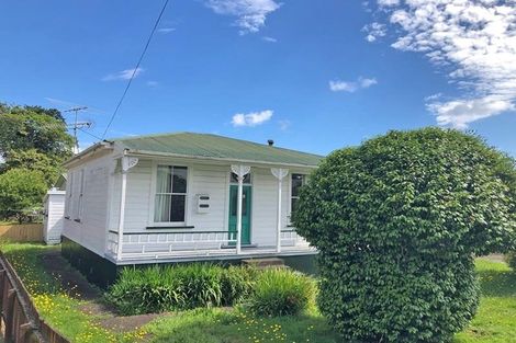 Photo of property in 10 Chapel Street, Papakura, 2110