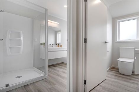 Photo of property in 32 Costello Drive, Ngatea, 3503