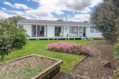 Photo of property in 93 Settlers Way, Okaihau, 0475
