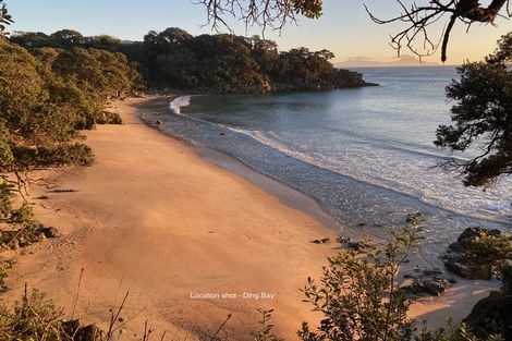 Photo of property in 8 Starlight Place, Langs Beach, 0582