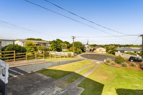Photo of property in 7 Hulke Crescent, Bell Block, New Plymouth, 4312