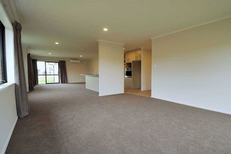 Photo of property in 16 Lambies Street, Marshland, Christchurch, 8083