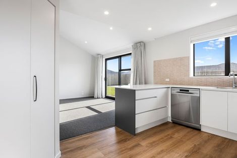 Photo of property in 47 Hilton Drive, Amberley, 7410