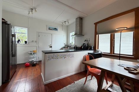 Photo of property in 177 Coutts Street, Rongotai, Wellington, 6022