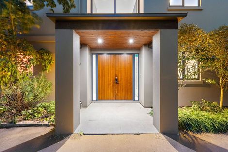 Photo of property in 42 Meadow Street, Papanui, Christchurch, 8052