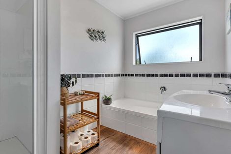 Photo of property in 17 Courtney Place, Karikari Peninsula, Kaitaia, 0483