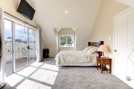 Photo of property in 31 Splitt Avenue, Glenview, Hamilton, 3206