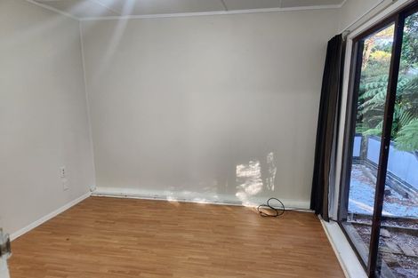 Photo of property in 30 Noeleen Street, Glenfield, Auckland, 0629