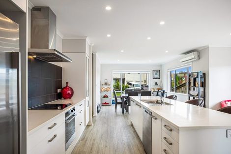 Photo of property in 28 Nellie Drive, Kumeu, 0810