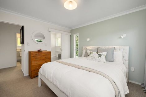 Photo of property in 30 Edgecumbe Road, Tauranga, 3110