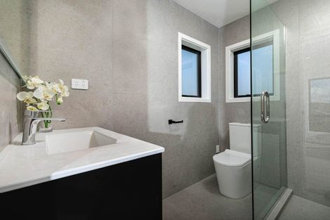 Photo of property in 3a Agathis Avenue, Mairangi Bay, Auckland, 0630