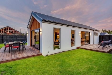 Photo of property in 27 Reece Place, Marshland, Christchurch, 8051