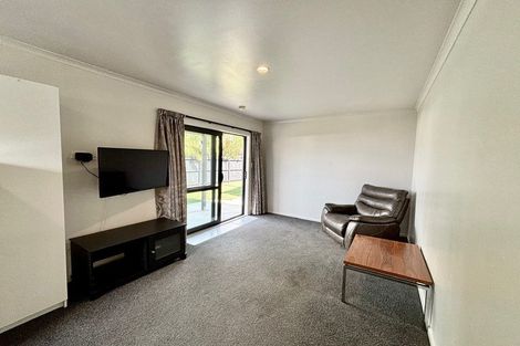 Photo of property in 7 Sunningdale Street, Wattle Downs, Auckland, 2103