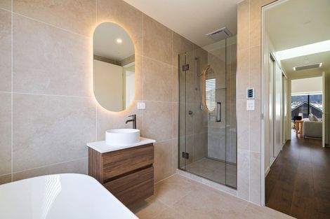 Photo of property in 18 Grain Close, Jacks Point, 9371