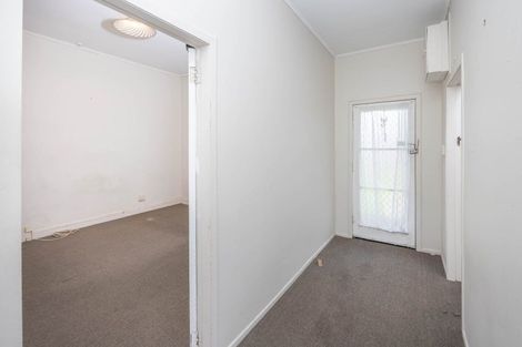 Photo of property in 28 Hakanoa Street, Huntly, 3700
