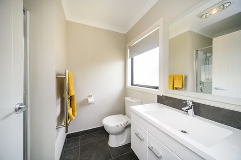 Photo of property in 48 Rosalie Terrace, Kelvin Grove, Palmerston North, 4414