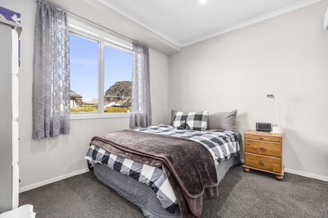 Photo of property in 35 Sherwin Avenue, Albert Town, Wanaka, 9305