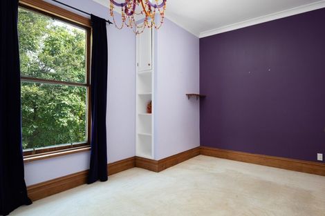 Photo of property in 123 Wellington Street, Picton, 7220