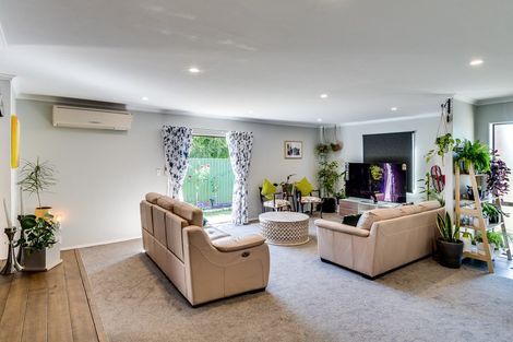 Photo of property in 110b Lumsden Road, Akina, Hastings, 4122