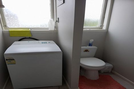 Photo of property in 3d Mountain Road, Mount Wellington, Auckland, 1060