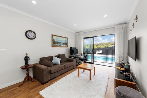 Photo of property in 60 Harvest Avenue, Orewa, 0931