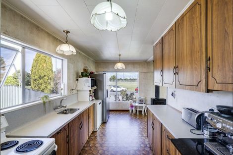 Photo of property in 6 Canterbury Street, Tamatea, Napier, 4112