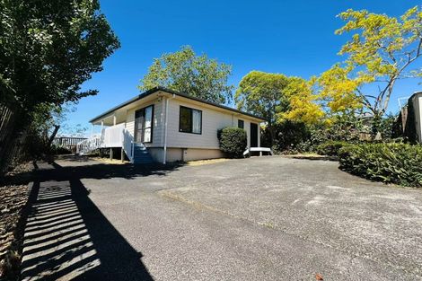 Photo of property in 2/62 Tonar Street, Northcote, Auckland, 0627