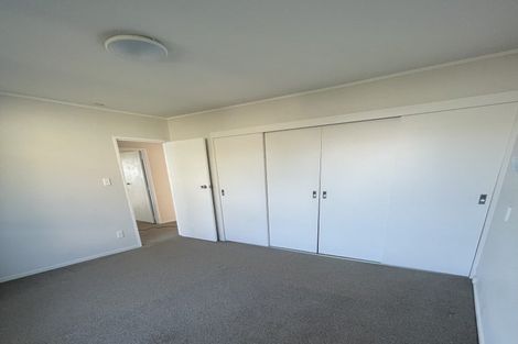 Photo of property in 1/53 Seaview Road, Castor Bay, Auckland, 0620