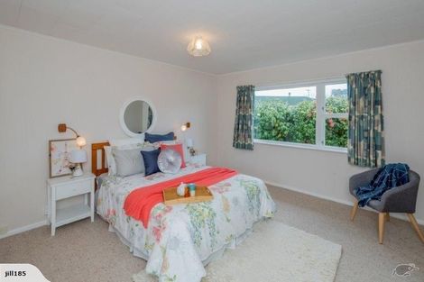 Photo of property in 25 Rata Street, Waikanae, 5036